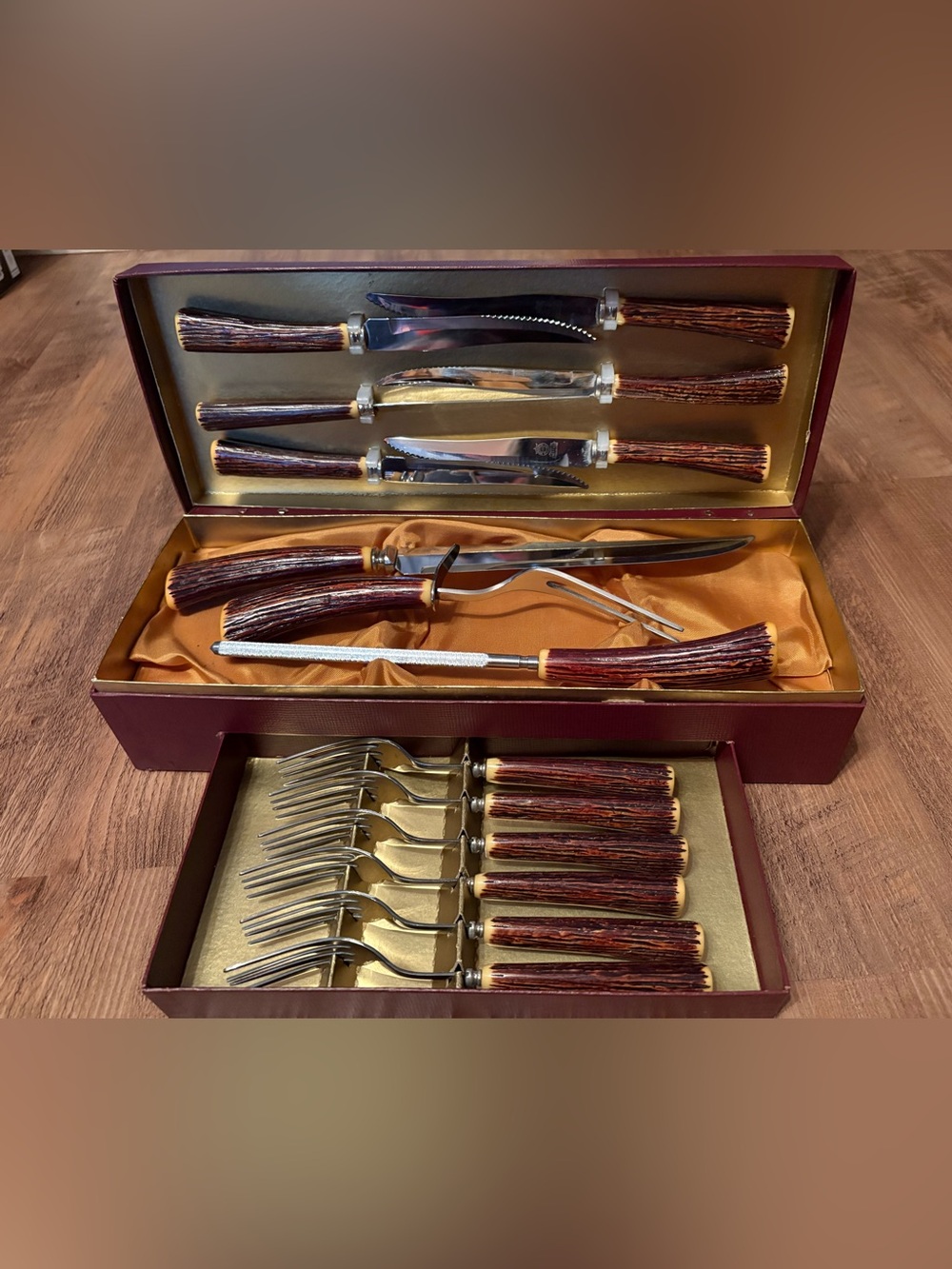 Vintage Empire Sheffield Cutlery & Carving Set 11pc